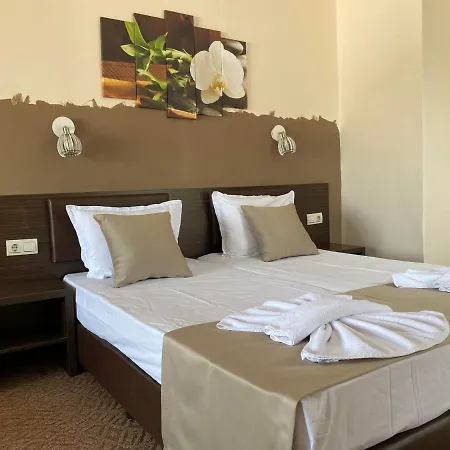 Hotel Family Teos 2*