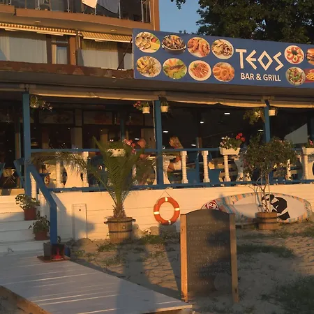 Family Teos 2*